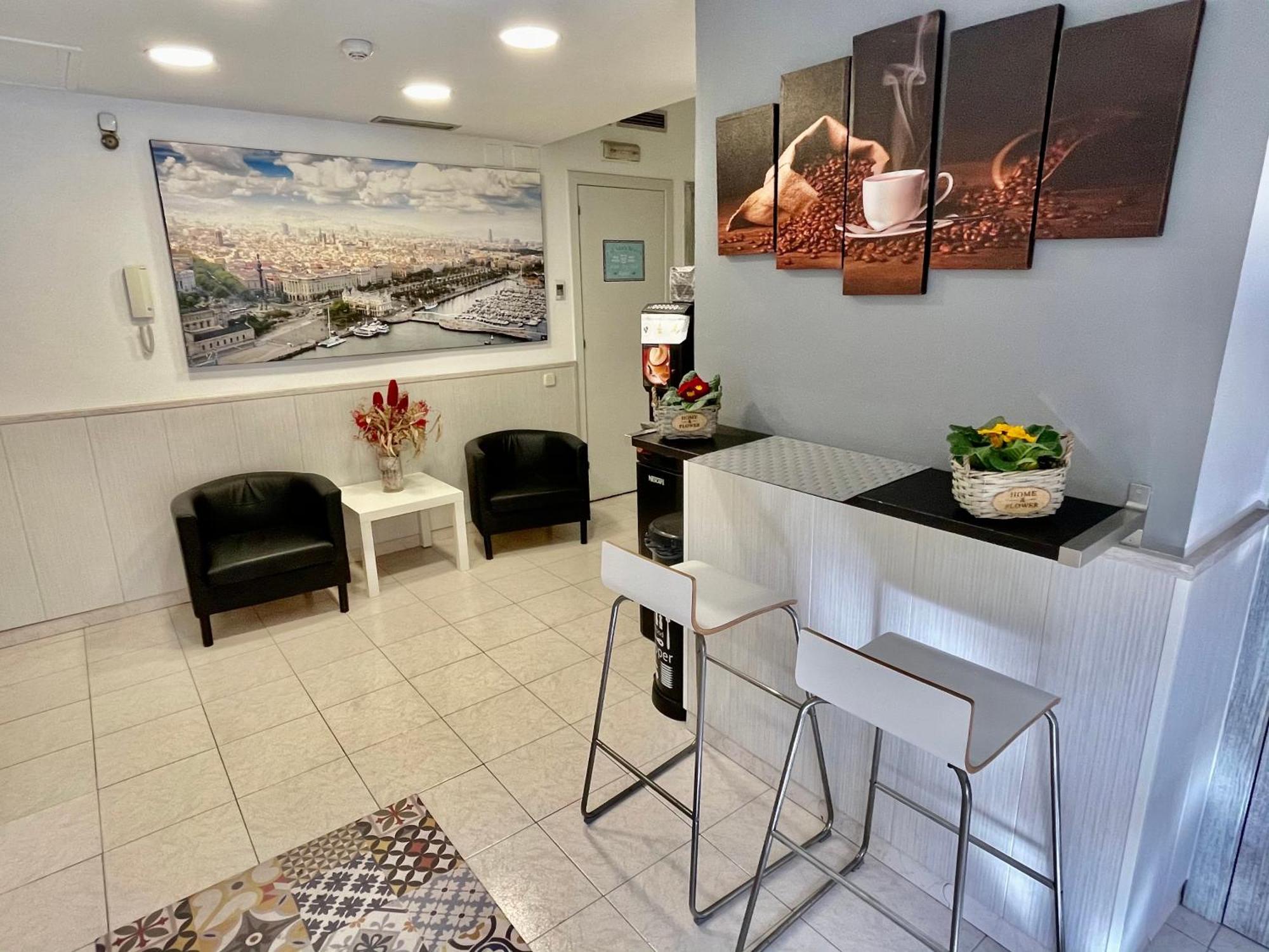 Hostal Lleida — Photos 2